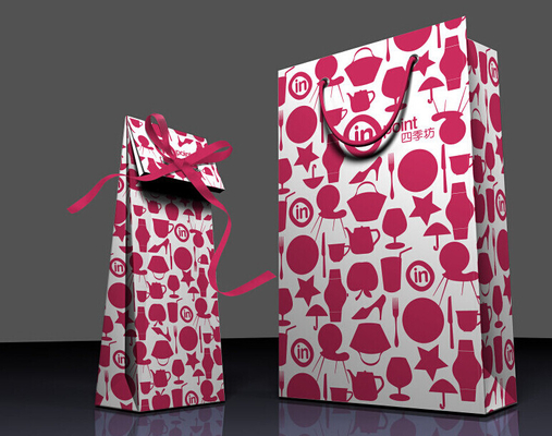 Customized Printing Wholesale Paper Gift Bags with Handles , Resuable and Eco-friendly
